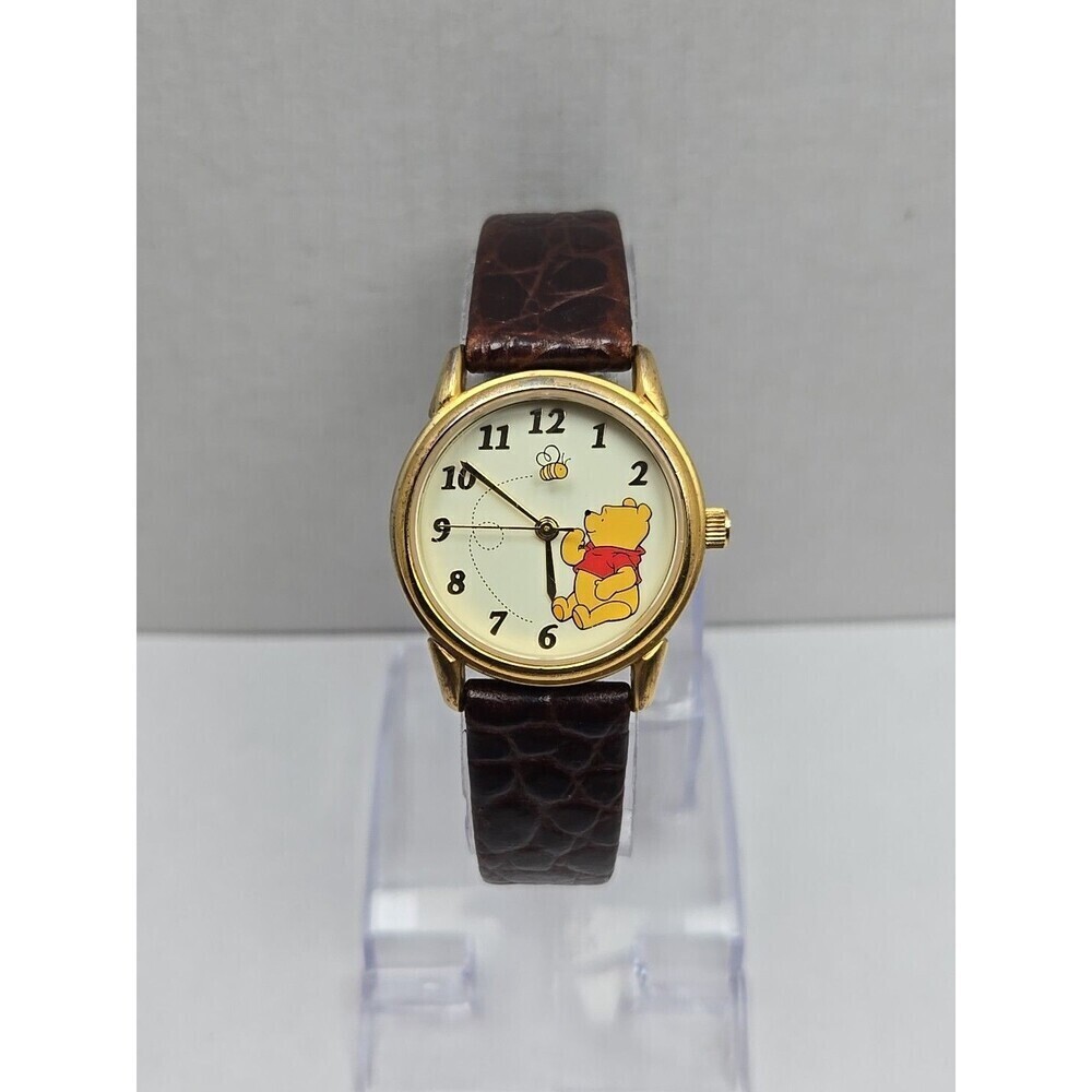 Fossil Disney Store Winnie The Pooh Watch New Battery Womens Rare Vintage DS1287